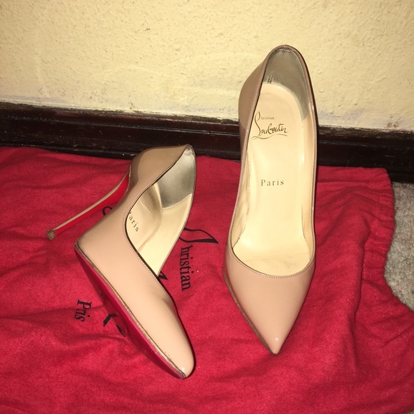 Christian Louboutin Shoes - Christian Louboutin decollete 554